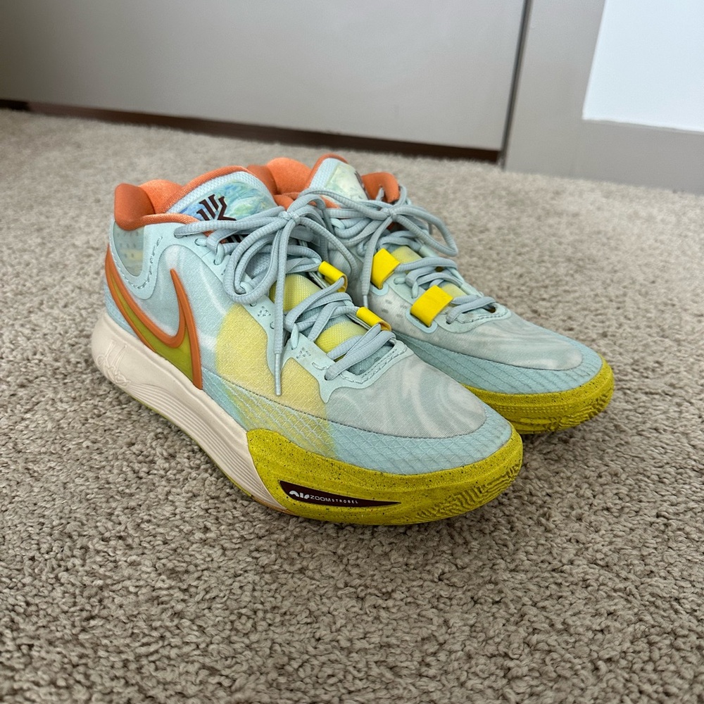 Kyrie 8 Eagle air Zoom glacier Blue yellow basketball shoes